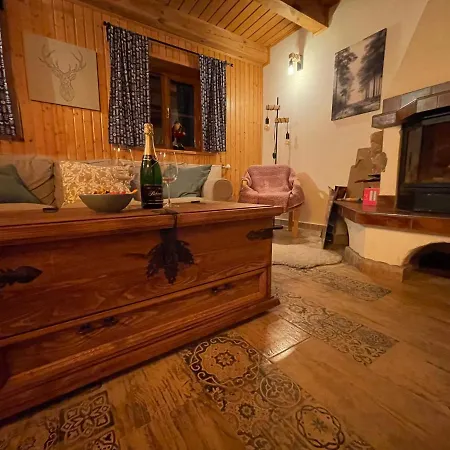 Chalupa Cicmany * Čičmany