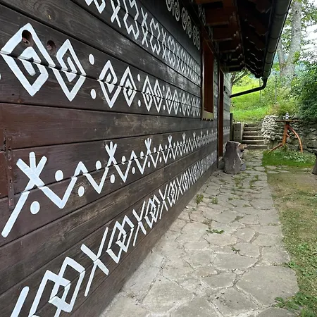 Chalupa Cicmany シャレー *